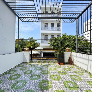 NHÀ ĐẸP MẶT TIỀN Ở 84A ĐƯỜNG SỐ 4, LÊ VĂN QUỚI