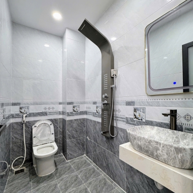 NHÀ ĐẸP MẶT TIỀN Ở 84A ĐƯỜNG SỐ 4, LÊ VĂN QUỚI