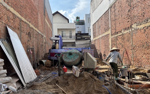 Khởi công làm móng 15/09