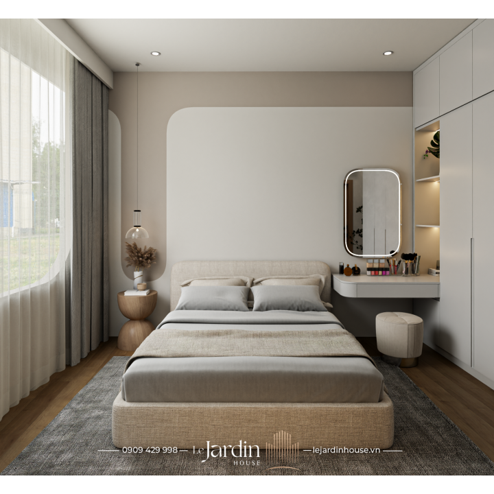 NHÀ PHỐ CÁCH MẠNG THÁNG 8