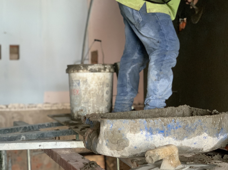 KHỞI CÔNG: LÊ VĂN PHAN