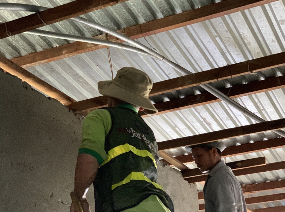 KHỞI CÔNG: LÊ VĂN PHAN