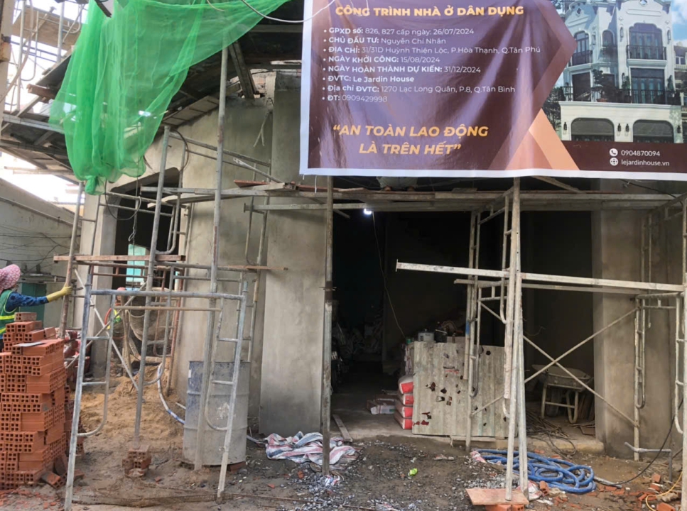 THI CÔNG 4/11-10/11